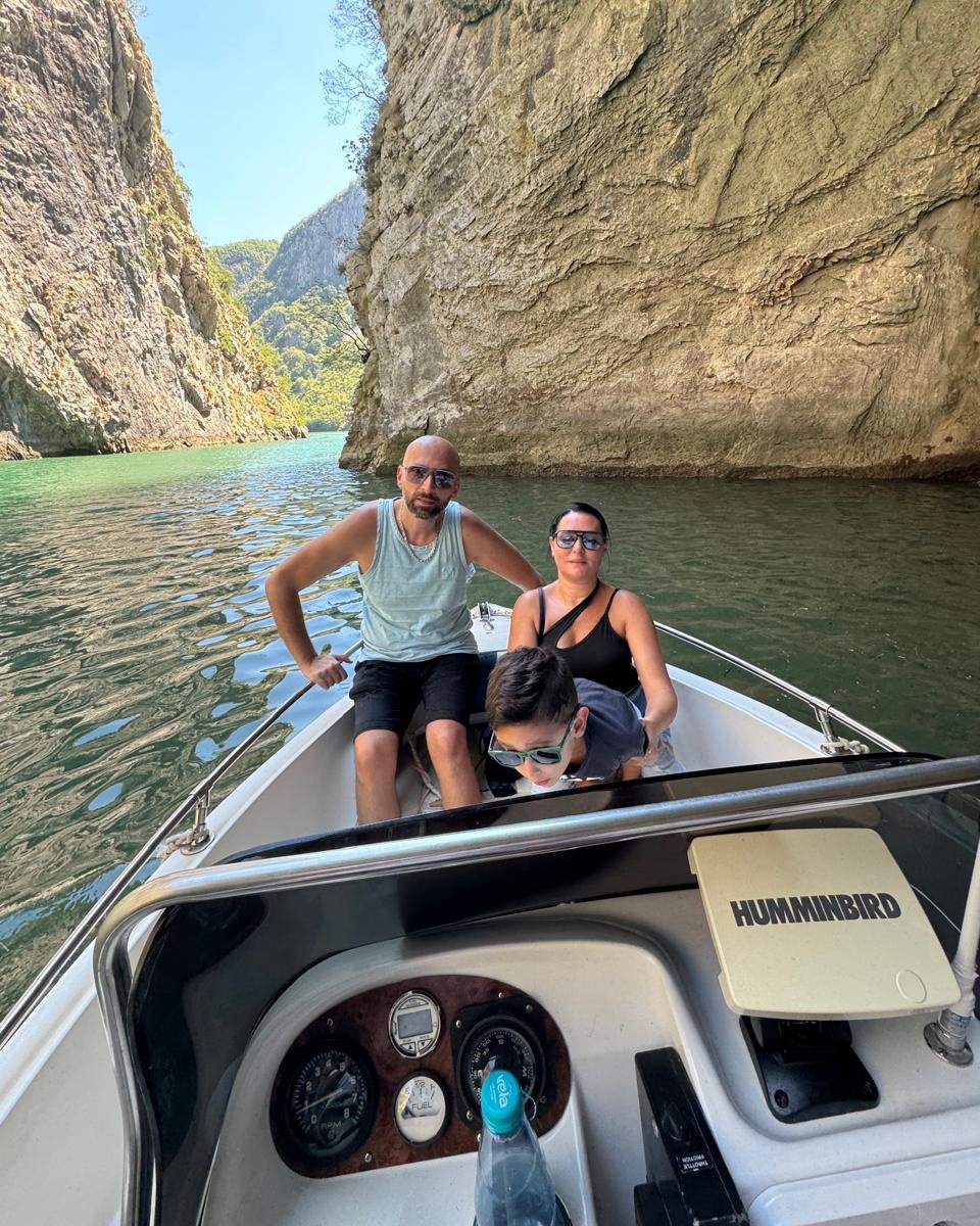 Private speedboat on Komani Lake